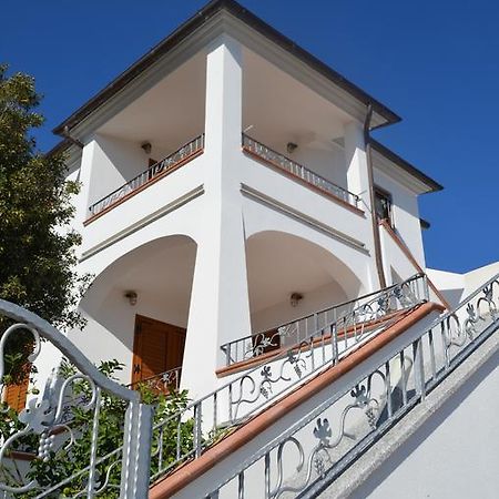 Holiday House Cala Gonone Hotel Exterior foto