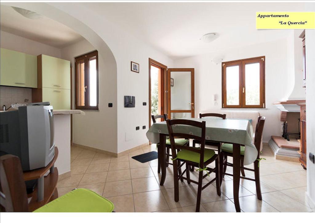 Holiday House Cala Gonone Hotel Quarto foto